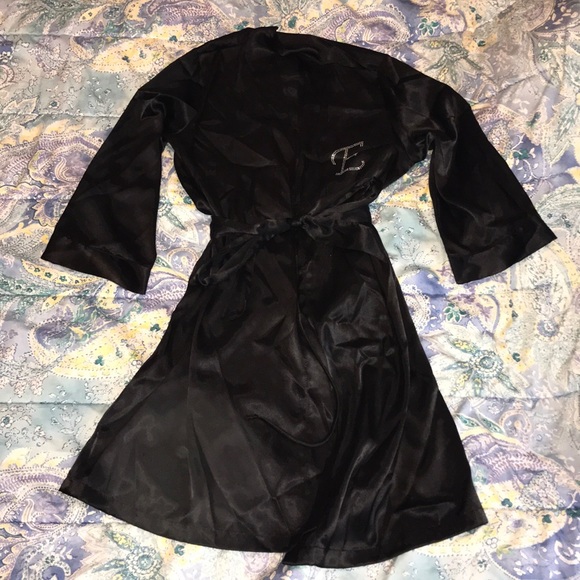 Black silk bridesmaid robe crystals letter E - Picture 1 of 4